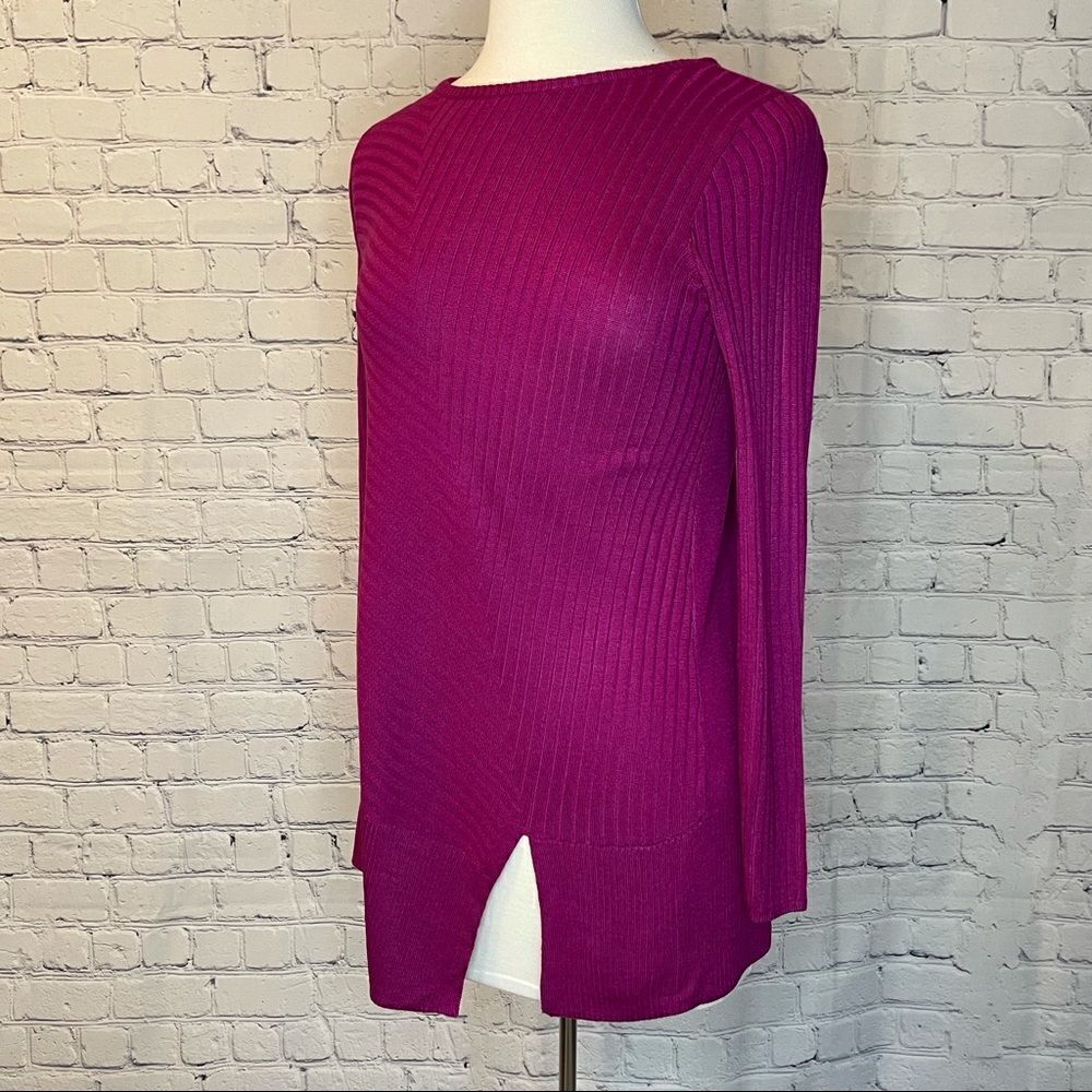 Lightweight Sweater 